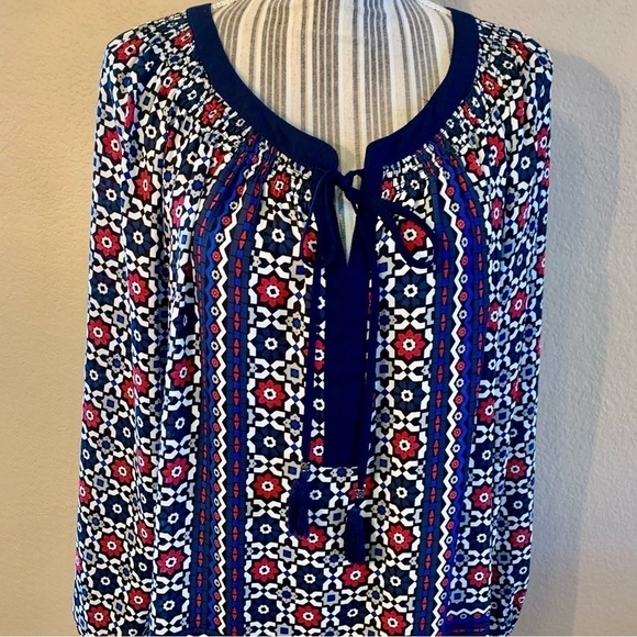 DR2 Tunic Top Large Red Navy Blue White Gray Keyhole Drawstring Tassels Floral - Picture 3 of 16